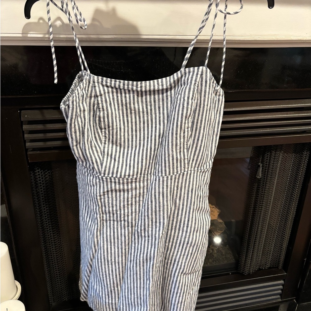 Old Navy Striped Sleeveless linen Dress